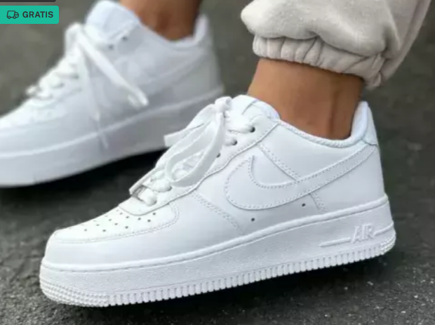 NIKE AIR FORCE 1 IMPORTADA