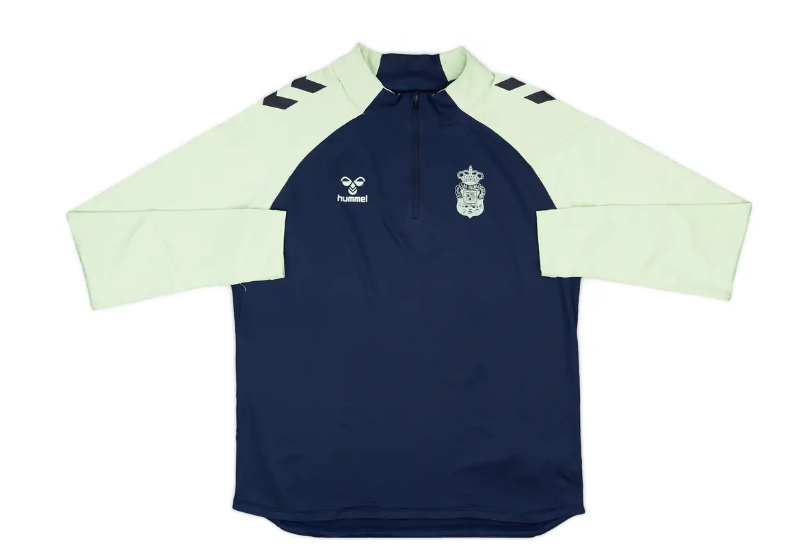 Las Palmas con cierre 1/4 2024-25 x HUMMEL