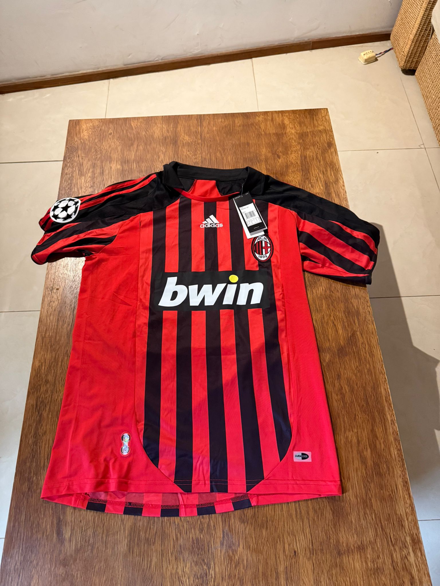 CAMISETA MILAN RETRO - KAKÁ