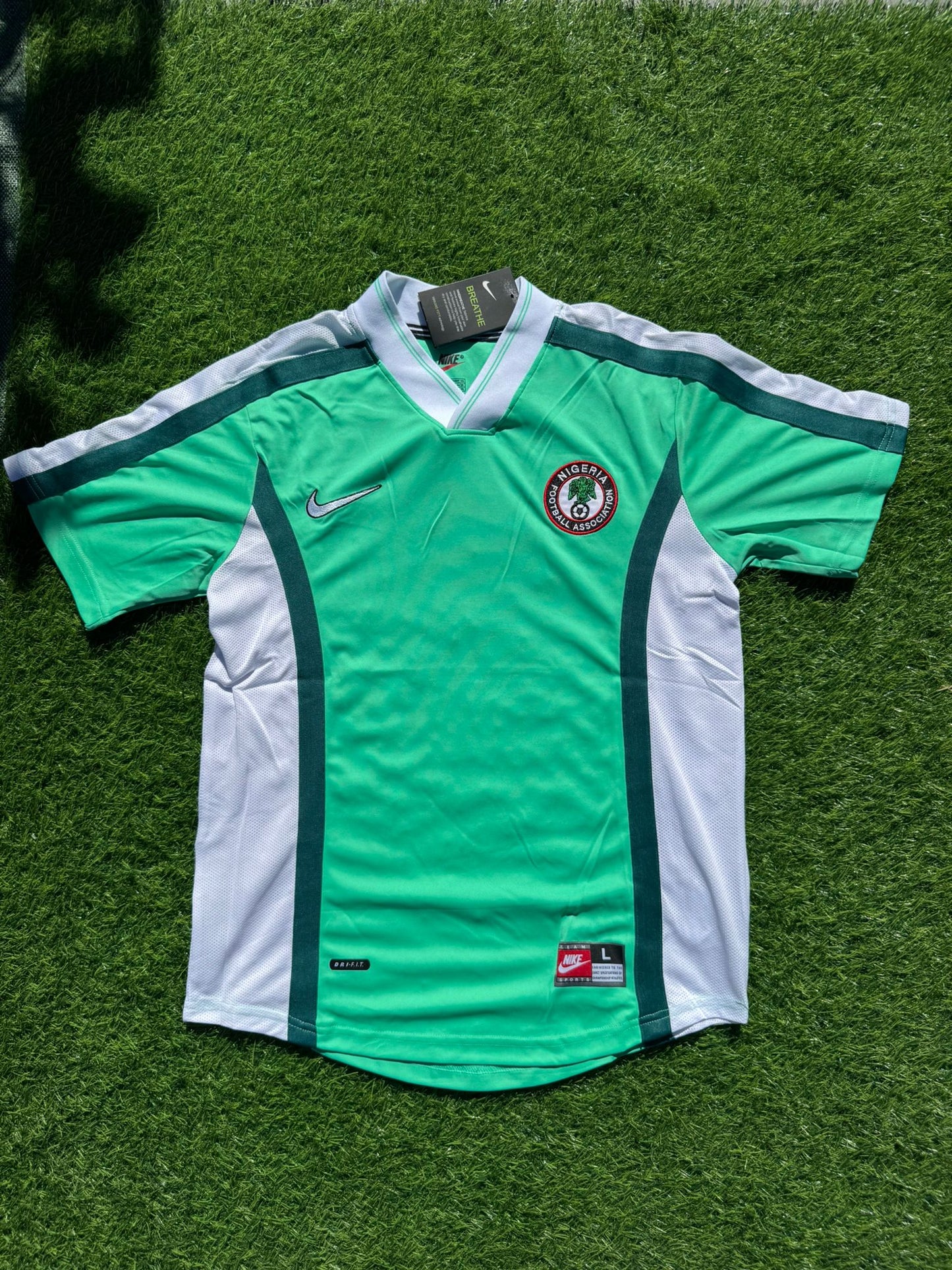 CAMISETA RETRO NIGERIA – TALLE M