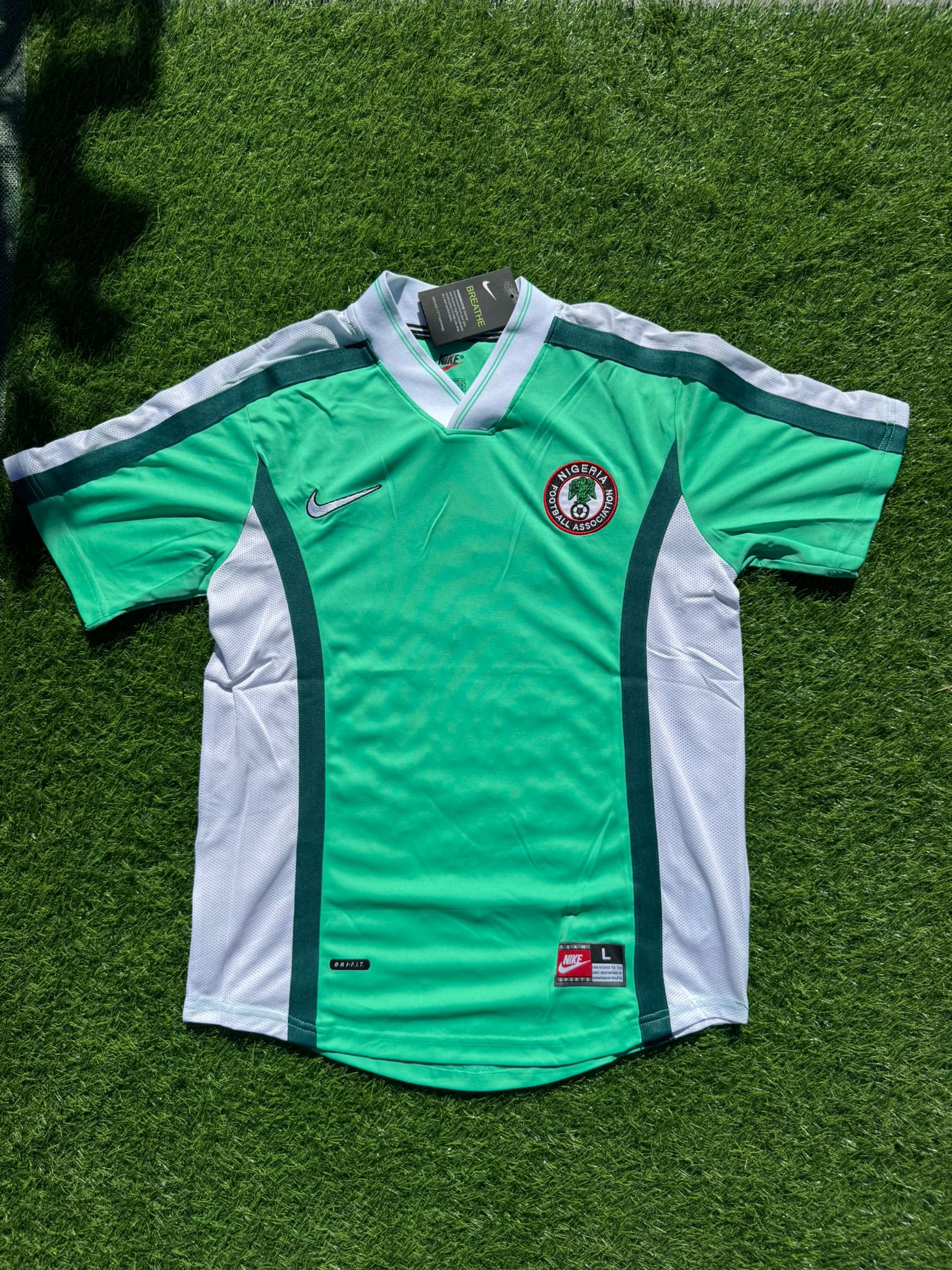 CAMISETA RETRO NIGERIA – TALLE M